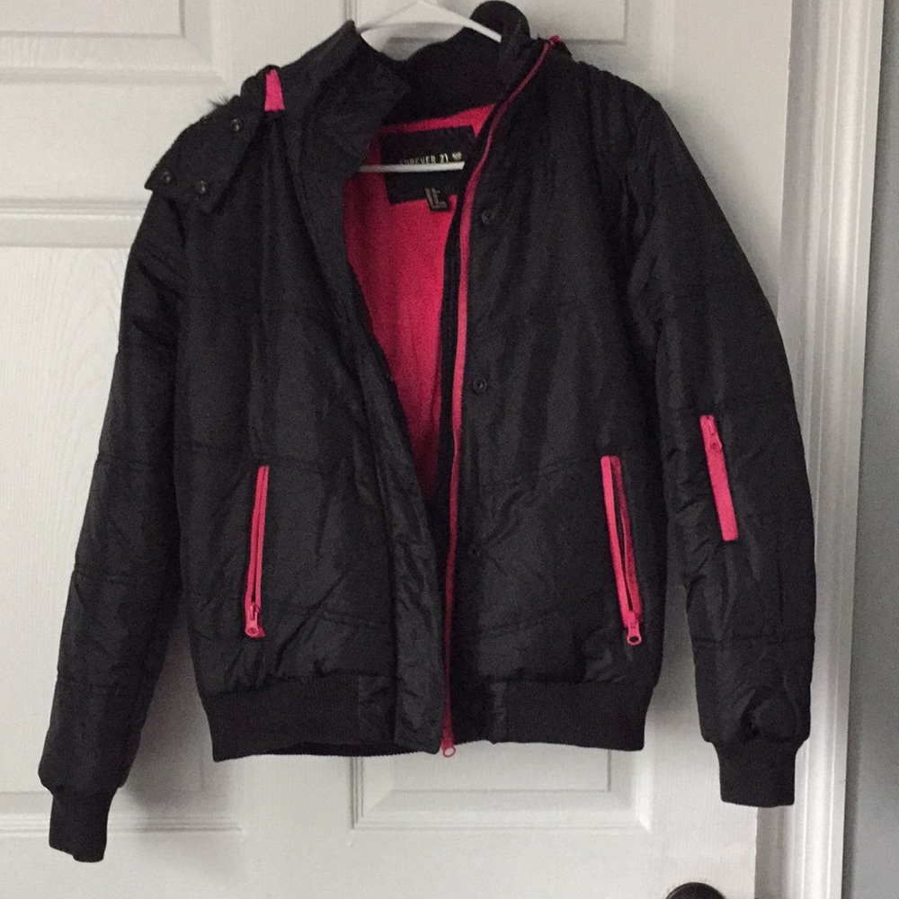Jacket - Picture 1 of 7